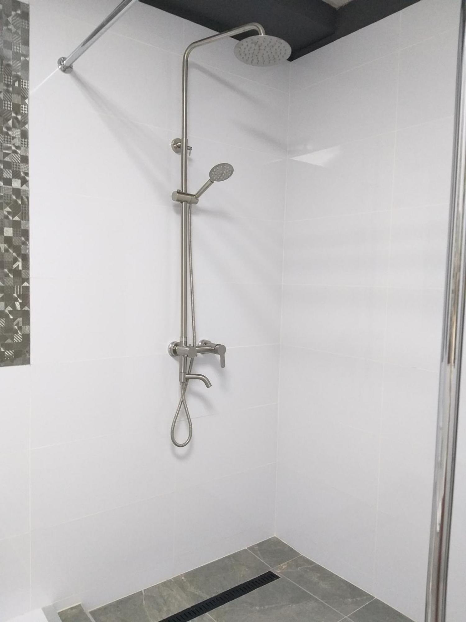 Sherlock Hotel خاركيف المظهر الخارجي الصورة